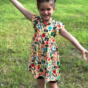 Bundle for @nicolelombar571